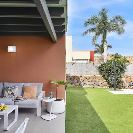 Salobre Golf Ocho Luxury Retreat In Gran Canaria Private Outdoor Heatable Pool Bbq Facilities Shaded Outdoor Dining Area Salobre Golf, Βίλα