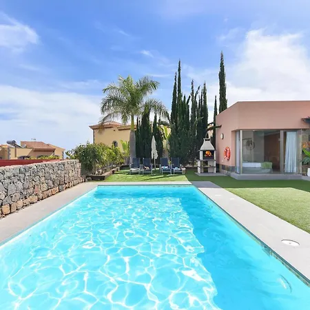 Salobre Golf Ocho Luxury Retreat In Gran Canaria Private Outdoor Heatable Pool Bbq Facilities Shaded Outdoor Dining Area Salobre Golf, Βίλα