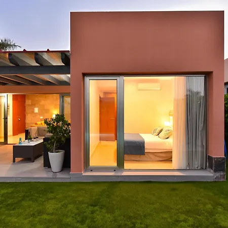 Salobre Golf Ocho Luxury Retreat In Gran Canaria Private Outdoor Heatable Pool Bbq Facilities Shaded Outdoor Dining Area Salobre Golf, Βίλα