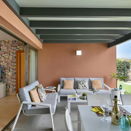 Salobre Golf Ocho Luxury Retreat In Gran Canaria Private Outdoor Heatable Pool Bbq Facilities Shaded Outdoor Dining Area Salobre Golf, * Las Palmas de Gran Canaria